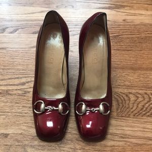 Size 7 Gucci burgundy patent leather heels